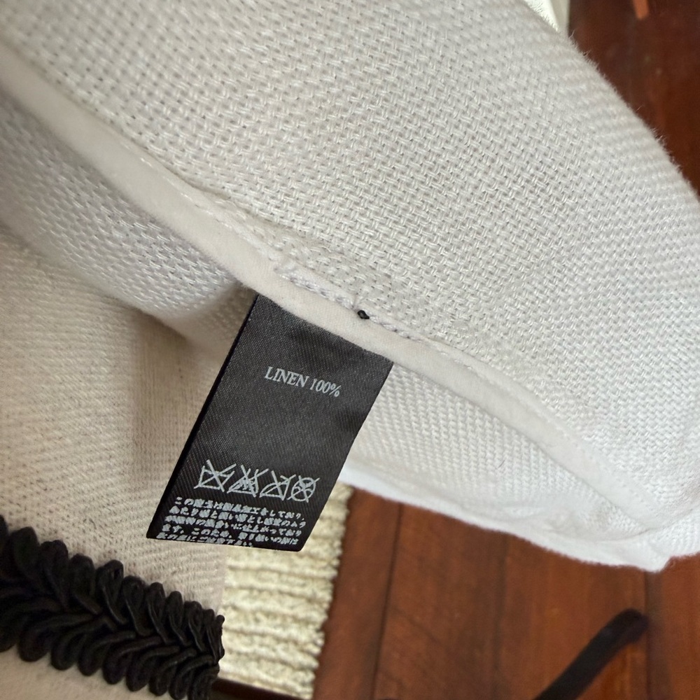 KmRii white linen jacket with distinctive construction, European size 1 - Picture 15 of 16